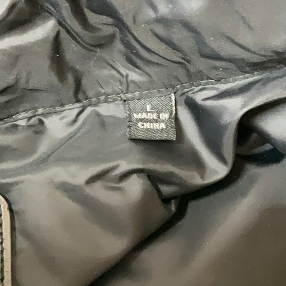 TUMI Black Puffer Jacket Large - Picture 9 of 14